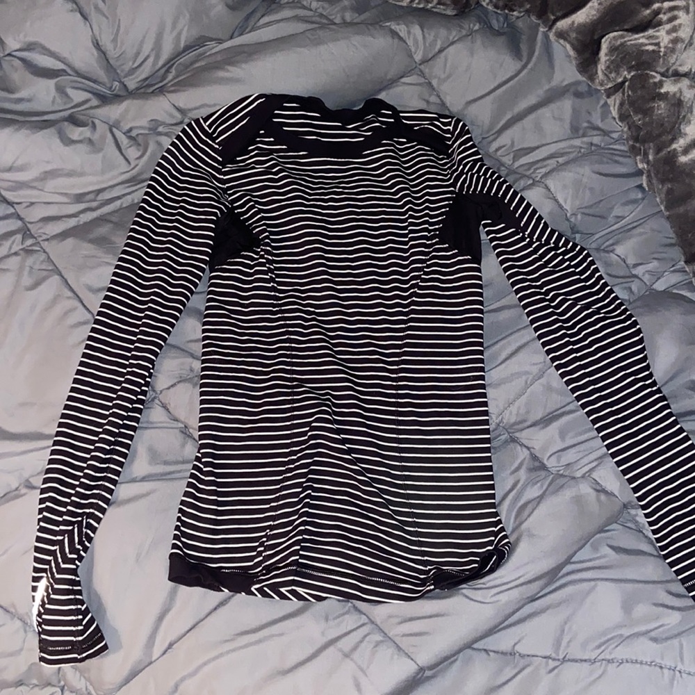 Lululemon Base Runner Long Sleeve
